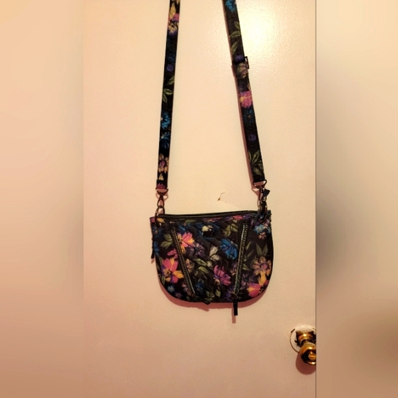 LUG Swivel Floral Print Organizational Compact Crossbody - Picture 1 of 10